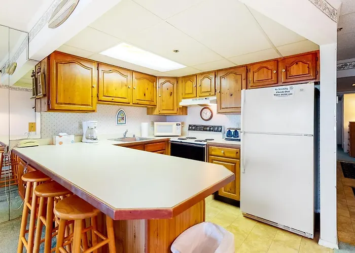 La Mirage Apartment