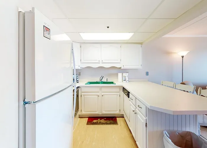 La Mirage Apartment *
